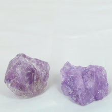 Charger l'image dans la galerie, Pierre Brute Améthyste Mademoiselle Moana