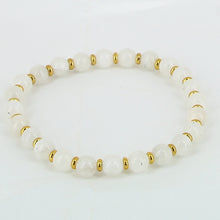 Charger l'image dans la galerie, bracelet pierre de lune separateurs dores