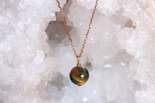 Charger l'image dans la galerie, COLLIER OEIL DE TIGRE - Protection / Réconfort