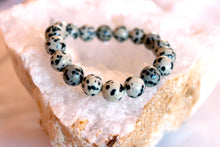 Charger l'image dans la galerie, Bracelet Jaspe Dalmatien – Joie Protection