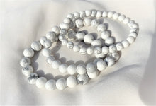 Charger l'image dans la galerie, trois bracelets howlite calme serenite 10mm 8mm 6mm