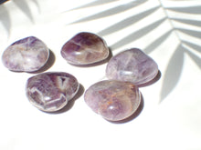Charger l'image dans la galerie, Cœur en Améthyste – Sérénité, Intuition et Équilibre Émotionnel