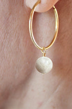Charger l'image dans la galerie, Boucles d'oreilles Chloé Pierre de Lune – vue 3