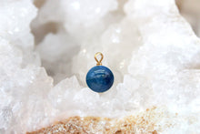 Charger l'image dans la galerie, PENDENTIF Chloé APATITE - Relaxation / Communication