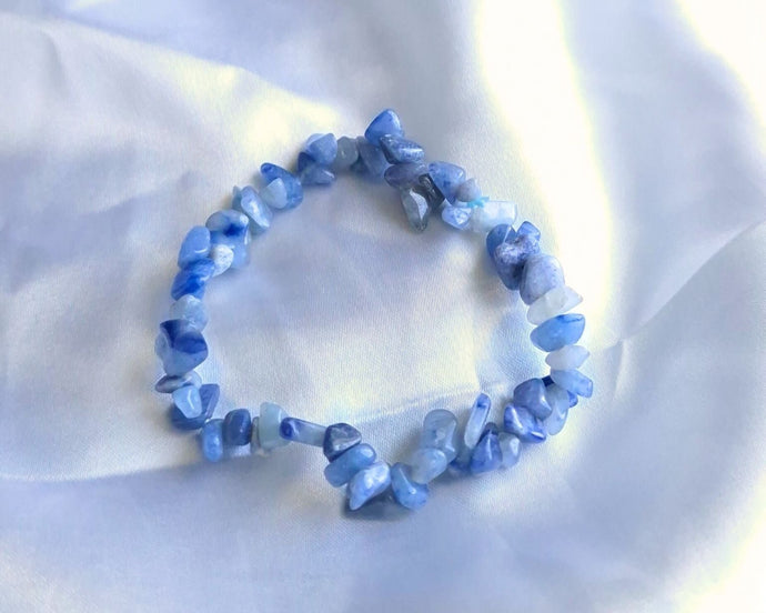 Bracelet baroque en Aventurine Bleue – Pierres naturelles pour l’apaisement, la confiance en soi et une communication fluide