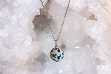 Charger l&#39;image dans la galerie, COLLIER JASPE DALMATIEN - Protection / Bonheur
