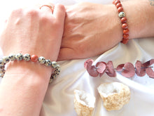 Charger l&#39;image dans la galerie, Bracelet Duo Stimulation en Jaspe Dalmatien et Jaspe Rouge pour Couples
