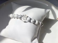 Charger l&#39;image dans la galerie, Bracelet Howlite et Cristal de Roche - Lithothérapie, Calme et Harmonie Mademoiselle moana
