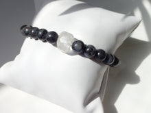 Charger l&#39;image dans la galerie, Bracelet Larvikite et Cristal de Roche - Lithothérapie, Protection et Intuition Mademoiselle Moana
