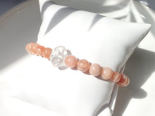Charger l&#39;image dans la galerie, Bracelet Pierre de Soleil et Cristal de Roche - Lithothérapie, Énergie Positive Mademoiselle Moana
