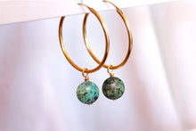 Charger l&#39;image dans la galerie, Boucles d&#39;oreilles Chloé TURQUOISE AFRICAINE - Calme/ Equilibre
