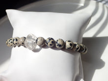 Charger l'image dans la galerie, Bracelet Jaspe Dalmatien et Cristal de Roche - Lithothérapie, Équilibre et Énergie Positive Mademoiselle Moana
