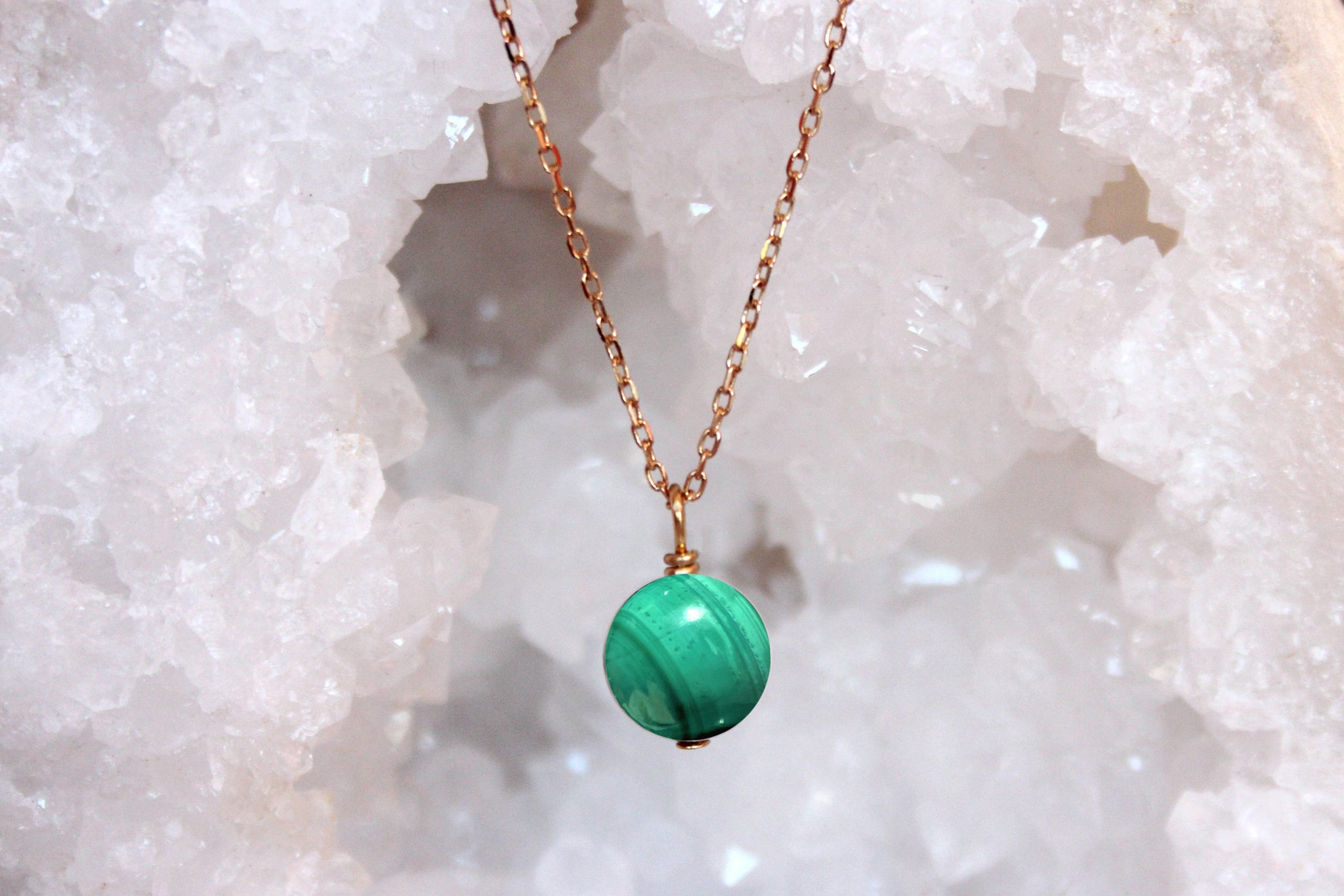 Collier malachite 8mm - pierre verte de libération émotionnelle
